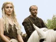 Эмилия Кларк в гостях у Джимми Фелтона.