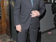 Шон Бин в номинации трансвестит года Шон Бин в номинации трансвестит года