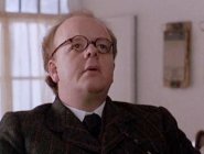 Роль Мейса Тирелла исполнит Роджер Эштон-Гриффитс