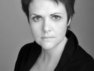 Лу Корфилд будет руководить борделем Лу Корфилд будет руководить борделем