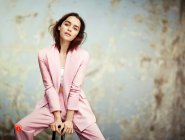 Материал о Эмилии Кларк в журнале Vogue 