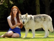 Короткое интервью Софи Тернер Короткое интервью Софи Тернер