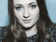 Короткое интервью Софи Тернер Короткое интервью Софи Тернер