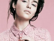 Эмилия Кларк в журнале «Flare Magazine» 