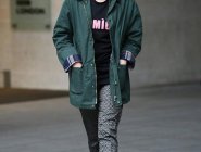 Мэйси Уильямс побывала на радиостанции ВВС