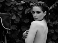 Фотосессия Эмилии Кларк для журнала Violet Gray